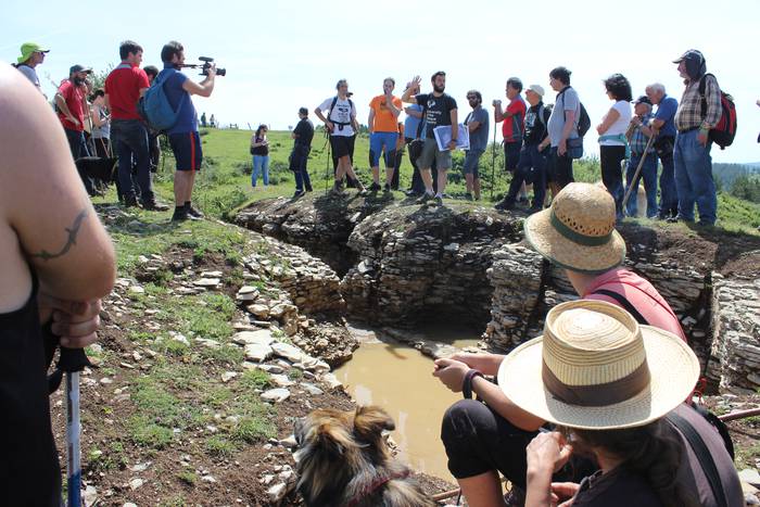 San Pedron gertatutako sarra 26 1495994996548