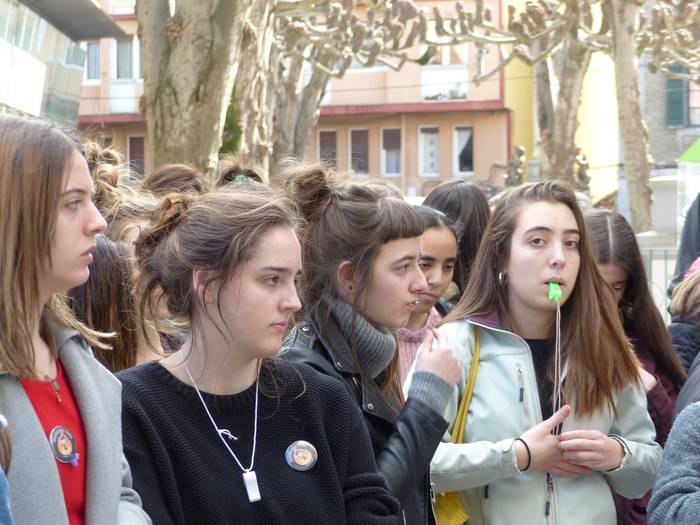 Greba feministaren goizeko t 76 1520512449366