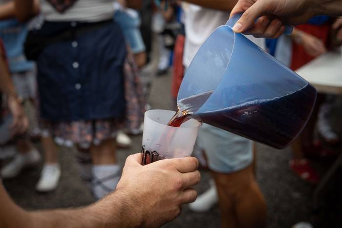 Festa-giro goria piztu du La 2 1755256922104