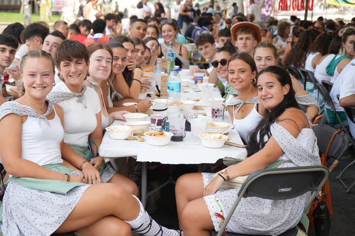 Paella txapelketarekin ekin  4 1755462928417