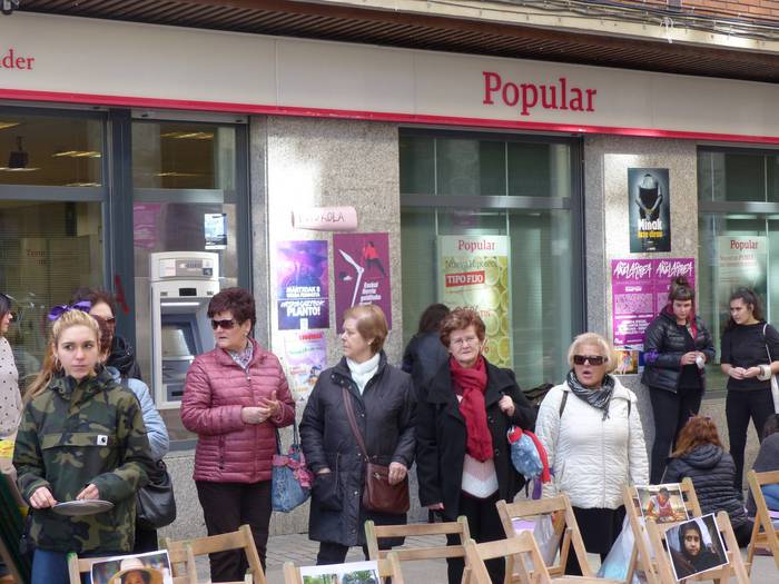 Greba feministaren goizeko t 83 1520512497031