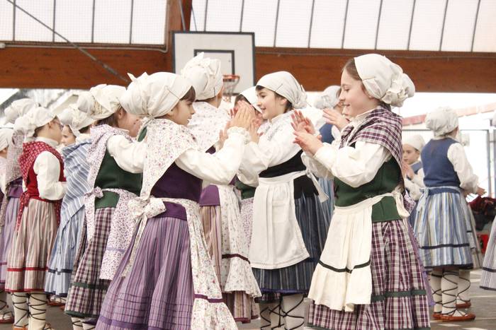 Dantzari Egunak herriguneko  32 1521466875122