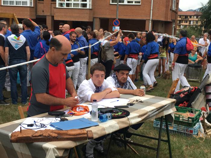 Castellersek, bertsolariek,  23 1503688614998