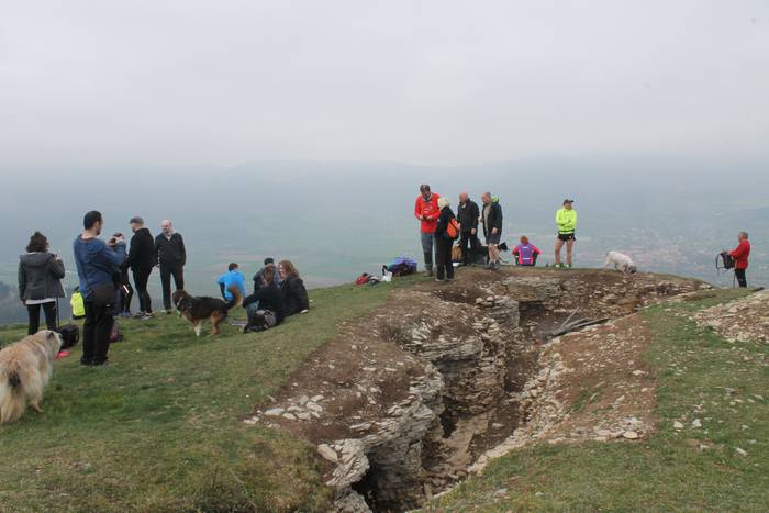 Jende ugarik parte hartu zue 4 1490024043835