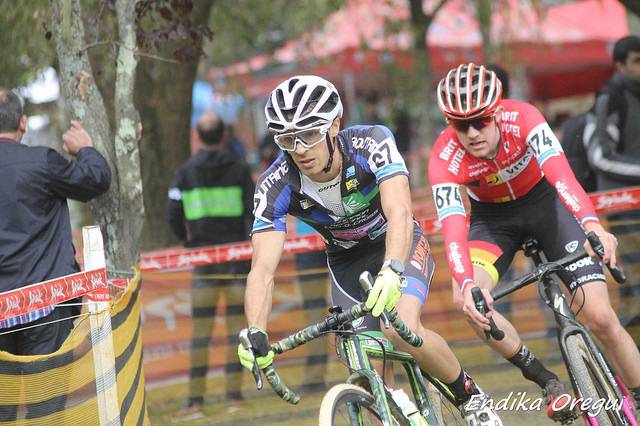 Nazioarteko Ziklokrosean esk 88 1509385535758