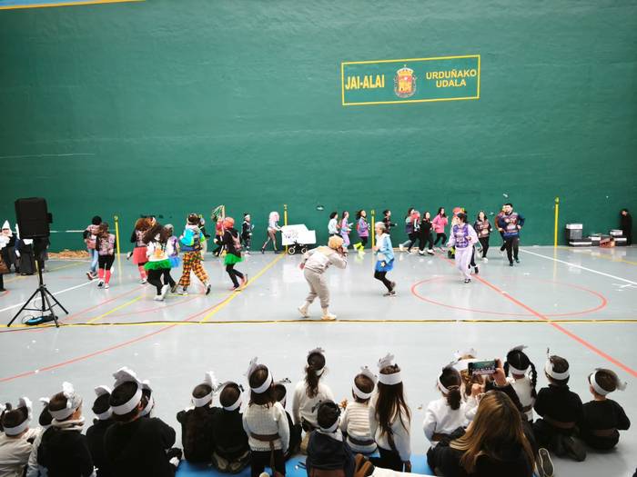 Foru plazako karparen aterpe 1 1771200594113