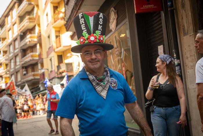 Festa-giro goria piztu du La 39 1755257002811