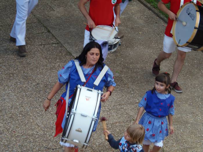 Luiaondoko Jaietako txupinaz 13 1501053525703