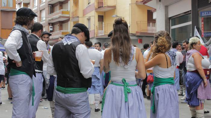 Suziria piztuta lehertu da j 7 1502792643400