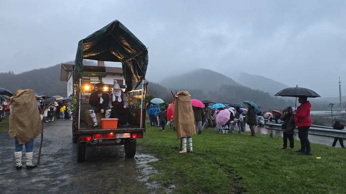 Aretako familia mordoa egon  41 1766668479145