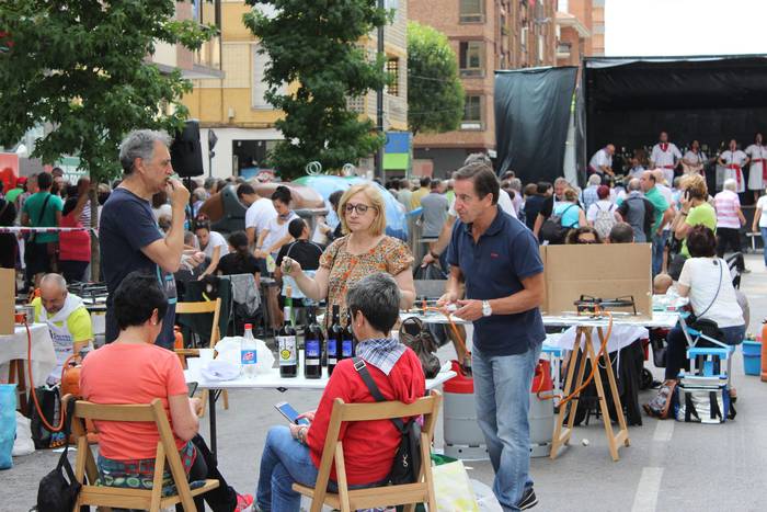 Su gozotan igaro dute goiza  8 1503153040206