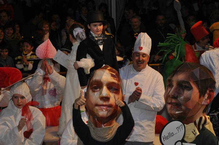 Mozorro koloretsuek ziprizti 29 1488186694983