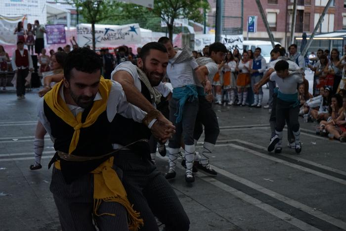 Flan-xurga lehiaketak gatza  1 1756312690269