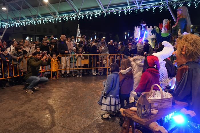 Kalejorarik gabe, baina jend 13 1766614796279