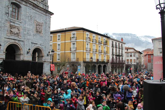 Ahobizi eta Belarripresten topaketa