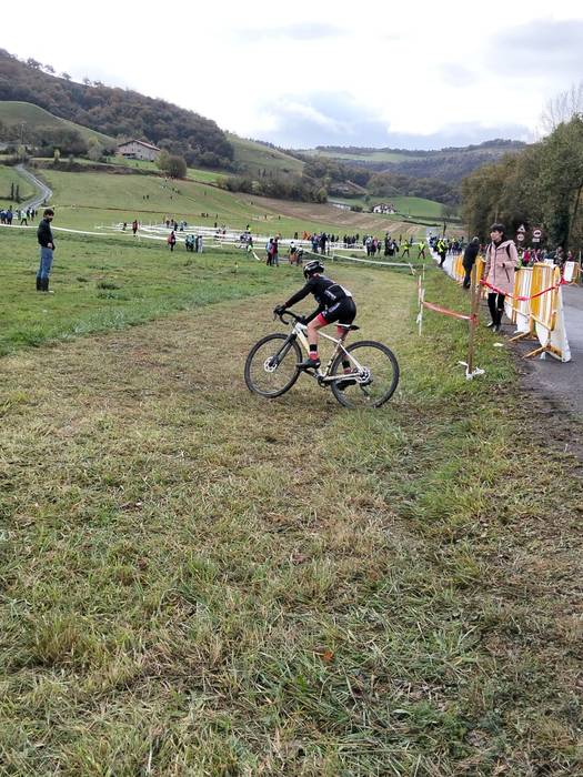 150 gazte inguruk parte hart 42 1762672364785