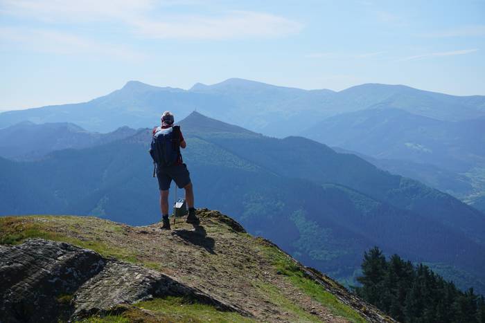 Dozenaka lagun igo dira esku 49 1620624401662