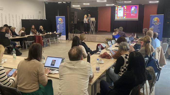 Eletik alera, Europako hizku 31 1759330581948