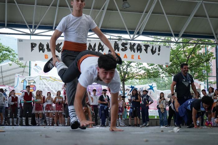 Flan-xurga lehiaketak gatza  18 1756313326230