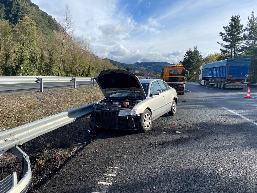 Zauritu bat Orozkon gertatutako trafiko istripuan