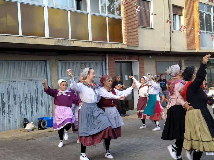 Modu herrikoian gozatu dituz 8 1757920711355