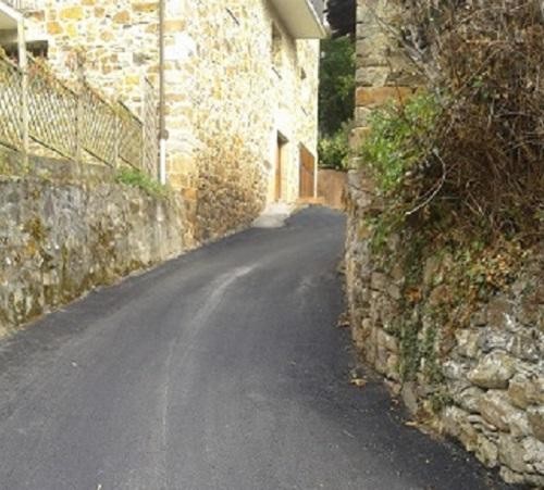 35.000 euro baino gehiago erabili dira Astoagako errepidea berritzeko eta Zaloako putzu septikoa aldatzeko