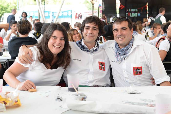 Aldai plaza txiki geratu da  129 1503895030317