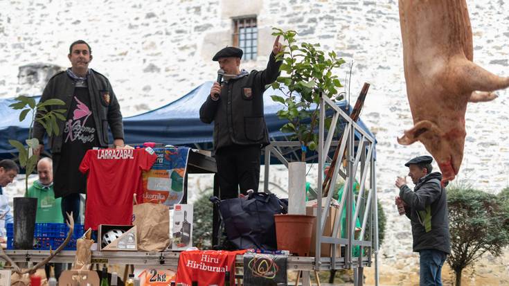 San Anton Azoka arrakasta izan da berriro, mila esker!