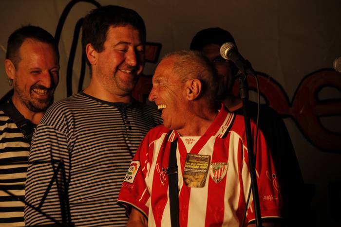 Alfredo Remirezi elkartasuna 79 1508166775052