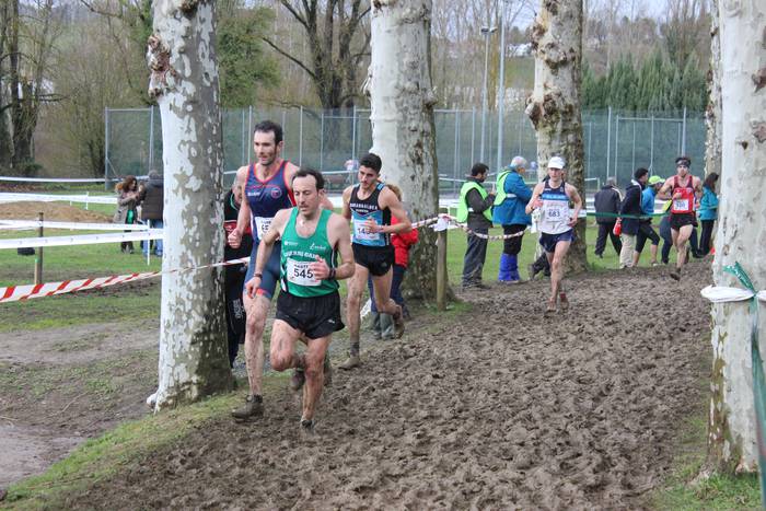 Ehunka lasterkarik bete ditu 139 1518375963280