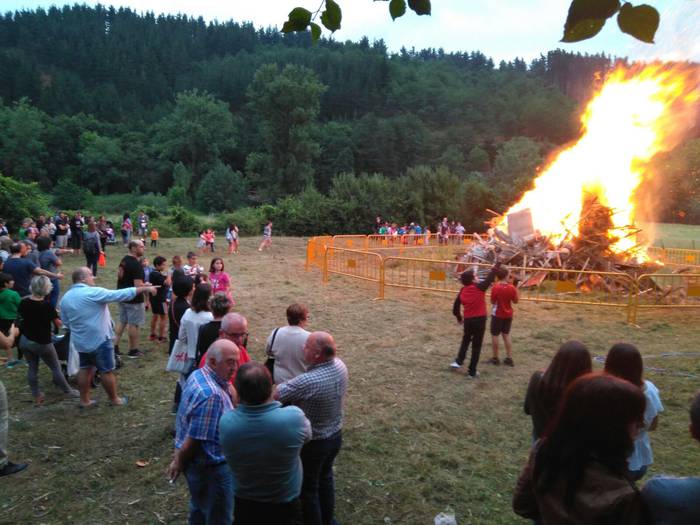 Hainbat txokotan ospatu zitu 65 1498308712595