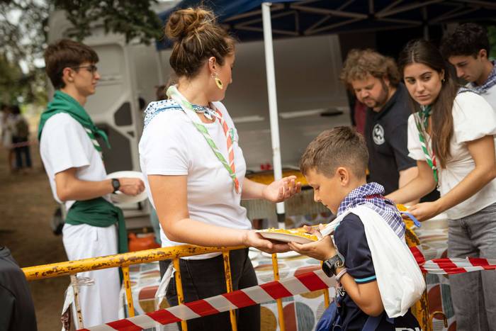 Haur eta nagusiak izan dira  63 1755092675589