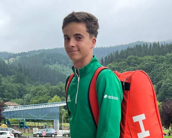 Ander Urquiza pozik itzuli da Espainiako Tenis Txapelketatik