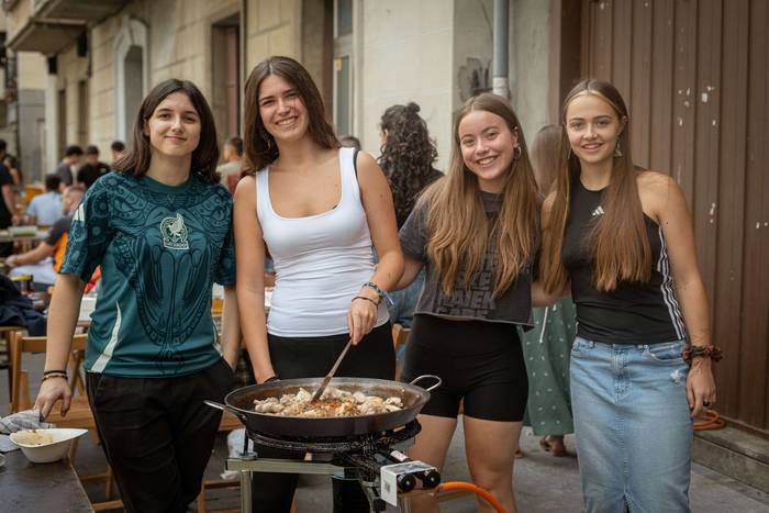 Paella txapelketarekin berot 19 1756728250707