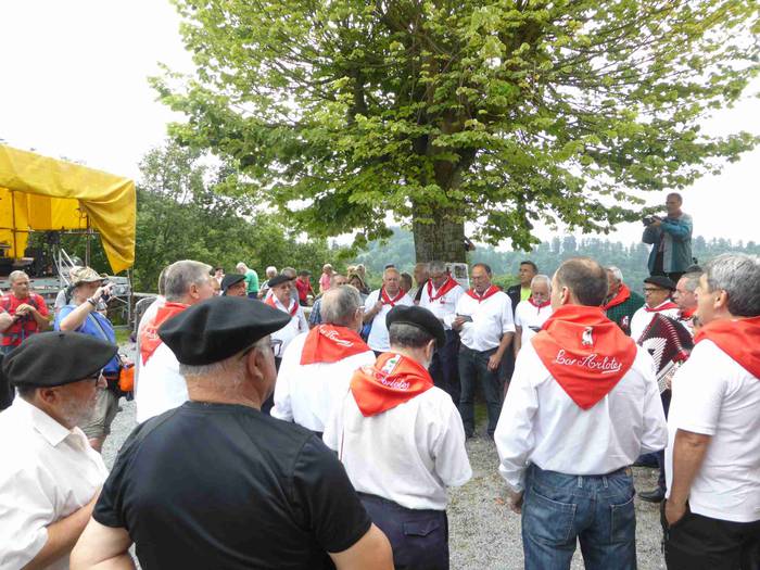 Astelehenerarte luzatu ziren 102 1496394800544