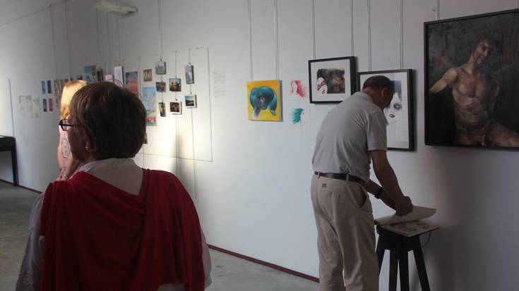 Artziniegako artista gazteek erakusketa eskaini dute museoan