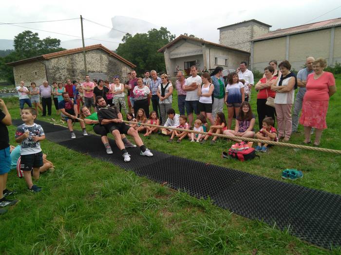 Santa Marina ospatzeko hainb 24 1500532807982