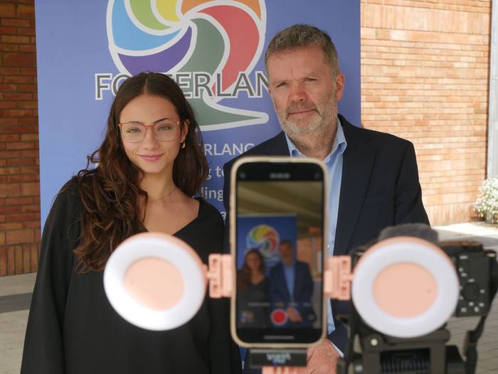 Eletik alera, Europako hizku 25 1759330573973