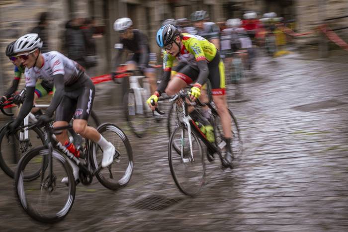 Artziniegako kale estuetan l 23 1773517274743