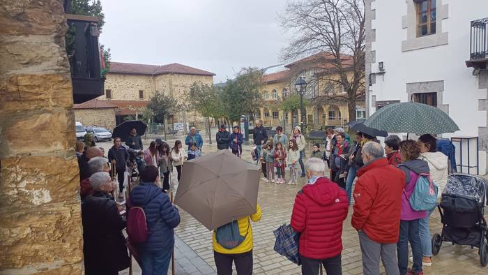 Agate Deunaren bezperak adin 4 1770290645105