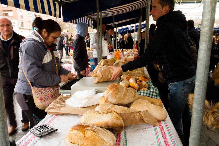 Gabonetako elkartasun azokak 78 1513602886148