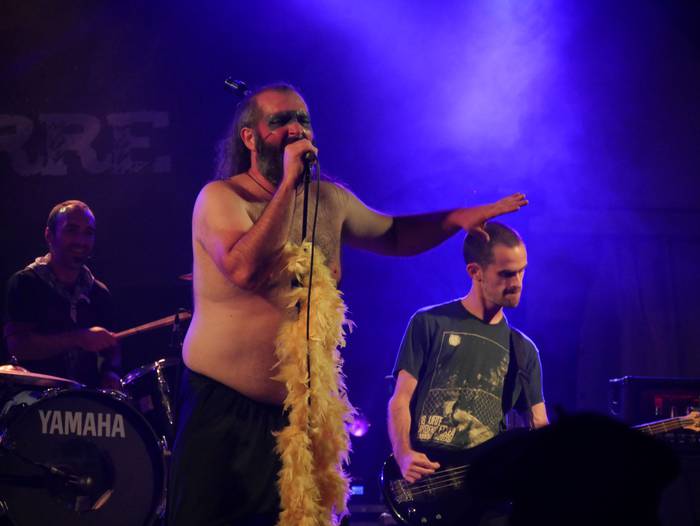 Dantzetan jarrai, Atxurre et 23 1661602824153