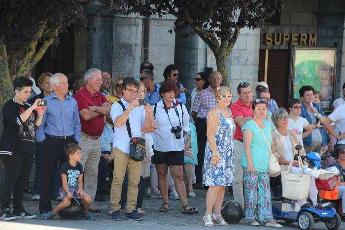 Euskal kanta herrikoien topa 16 1504519485032