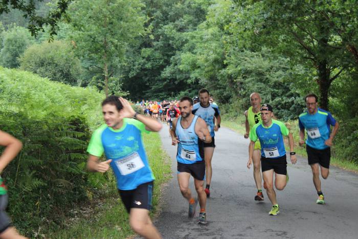 Auzoko mendiak zeharkatu zit 4 1498470623573