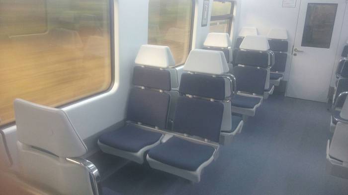 Renfeko trenen barruko itxur 4 1496777186628