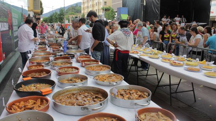 Su gozotan igaro dute goiza  13 1503153088837