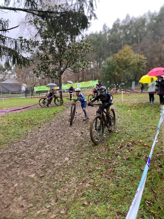 Zirkuitu gogorra izan zuten  58 1768228116821