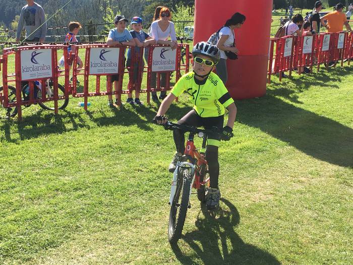 Aiarabike eta Amurrioko txir 44 1491900765052