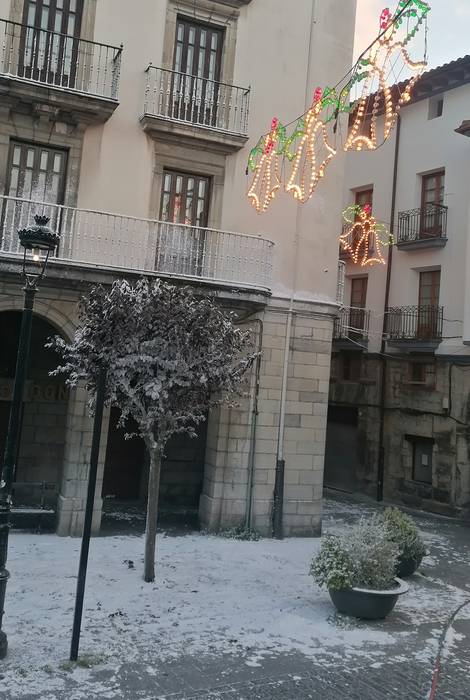 Urduña elurtu dute 'Ruega por nosotras' filmaren grabaketarako