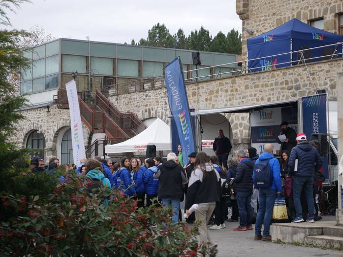 Tenperatura hotza, baina gir 167 1670778088288